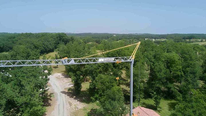 Travaux charpente avec engins Mercuès